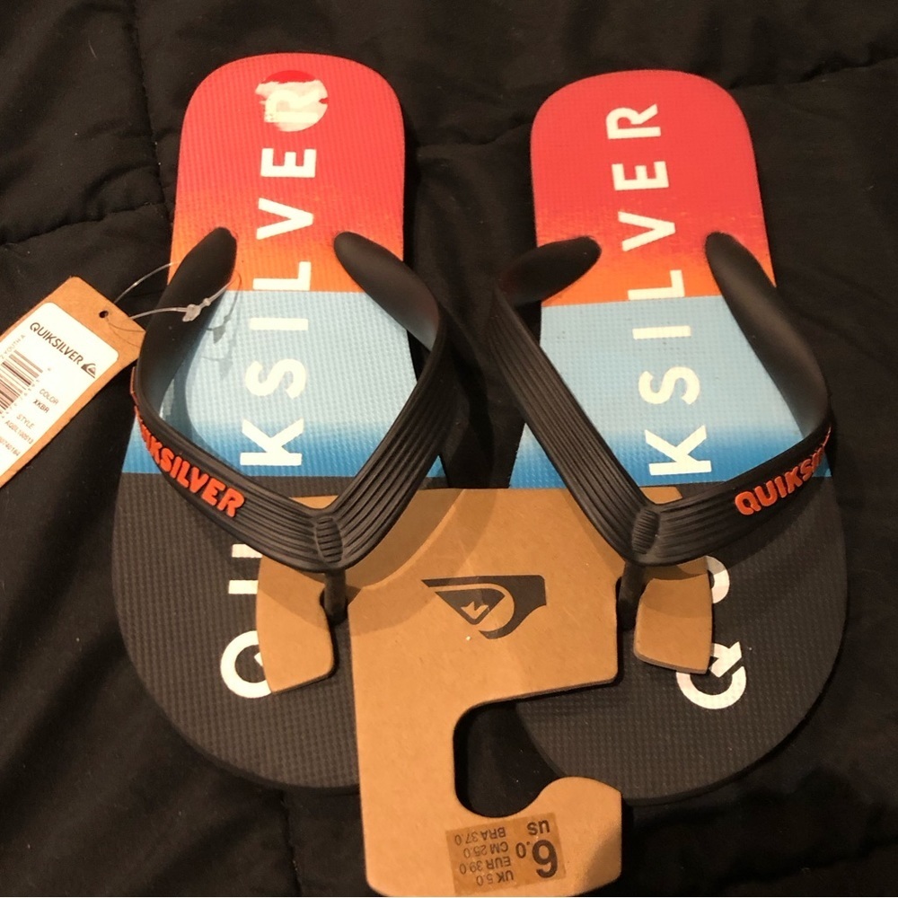 Brand new Quicksilver flip flops
